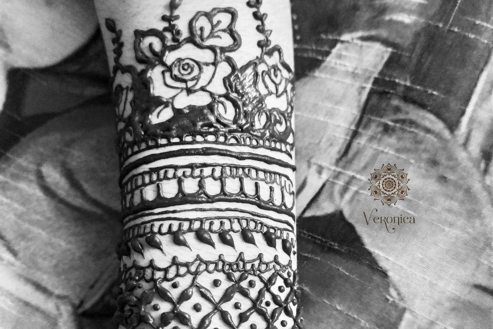 Veronica Henna Artist