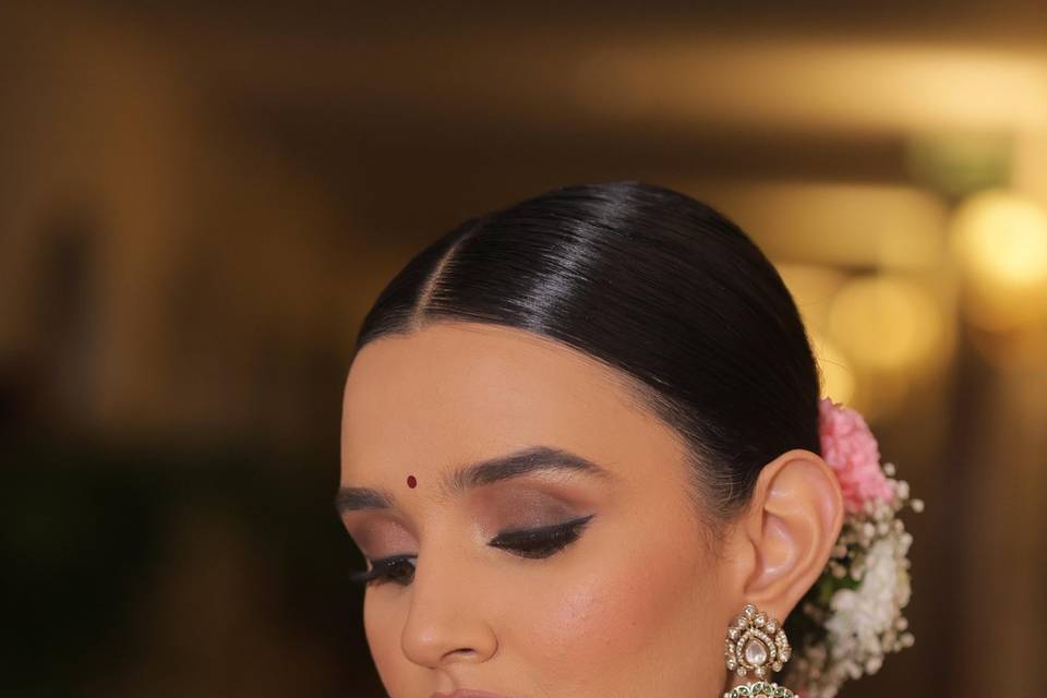 Makeup by Khushboo Maheshwari