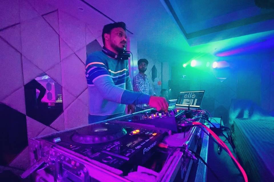 DJ Javed | Wedding | Club