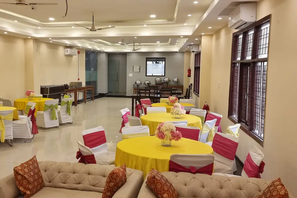 Toxic lounge and bar in Saket, Delhi, Banquet Hall & Cocktail Venues in  Saket