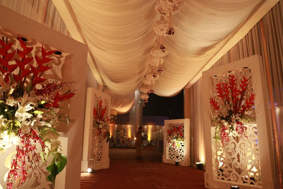 Entrance decor