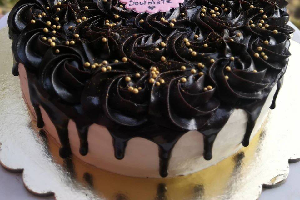 You And Me Cakes, Nanganallur, Chennai, Cake, - magicpin | October 2023