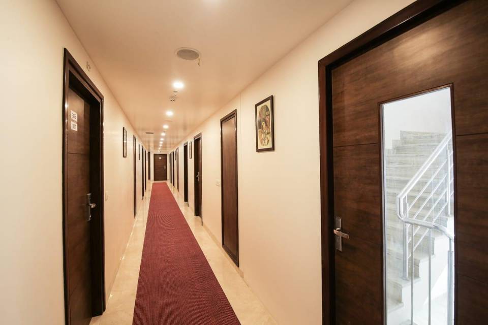 Corridor