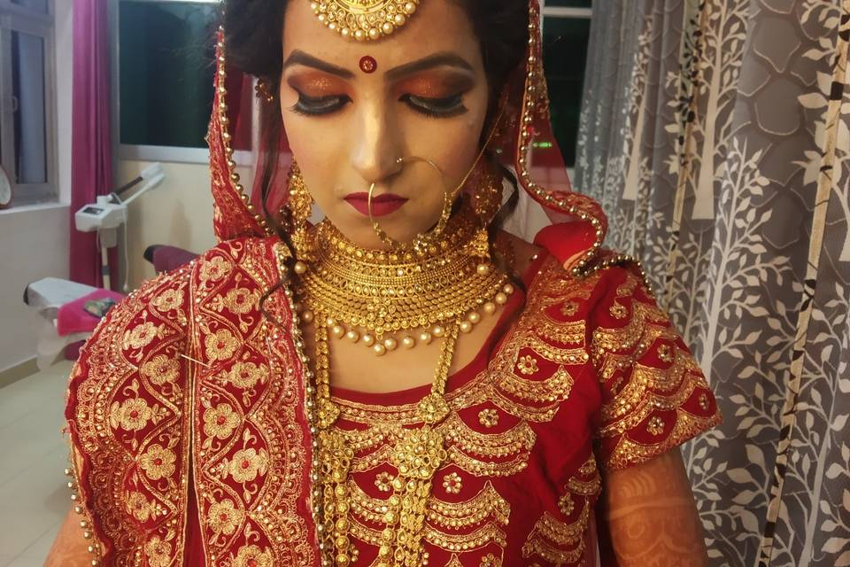 Bridal makeup