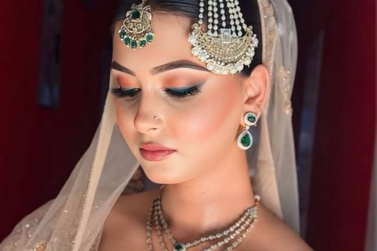 Bridal makeup