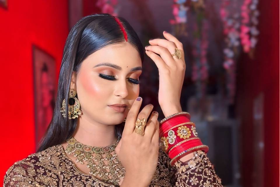 Party makeup