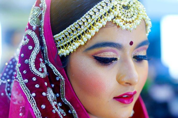 Bridal makeup