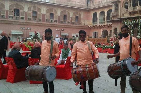 Wedding entertainers