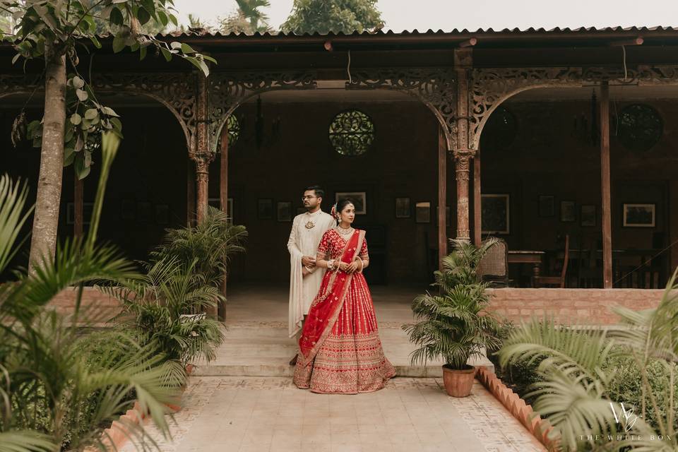 Rajbari Couple Daries