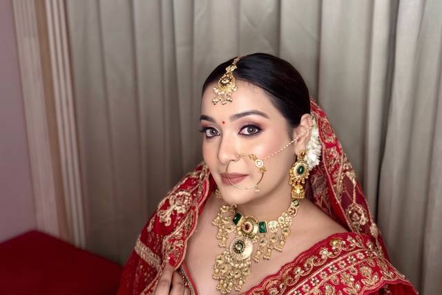 Bridal makeup