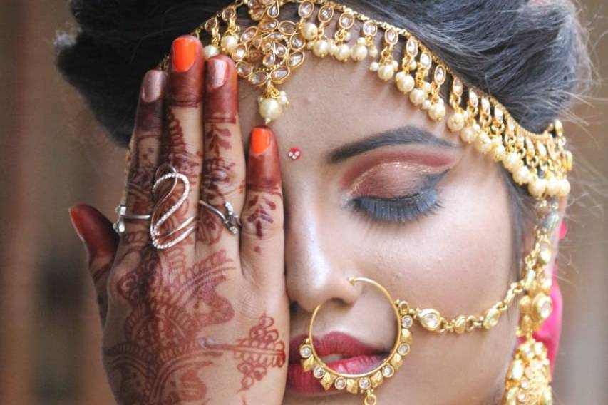 Bridal makeup