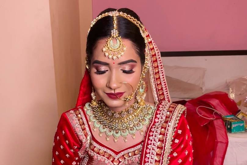 Bridal makeup