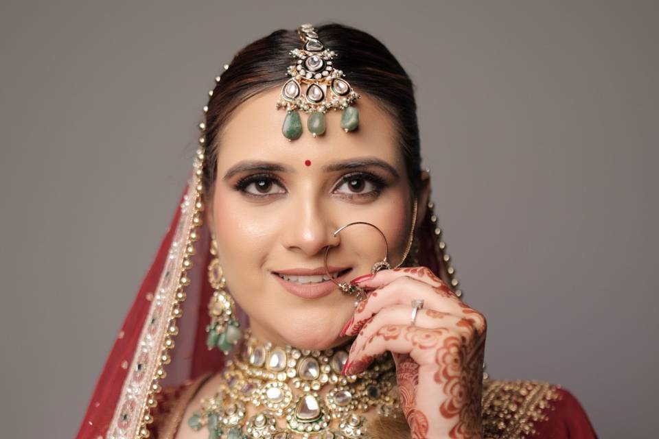 Bridal makeup