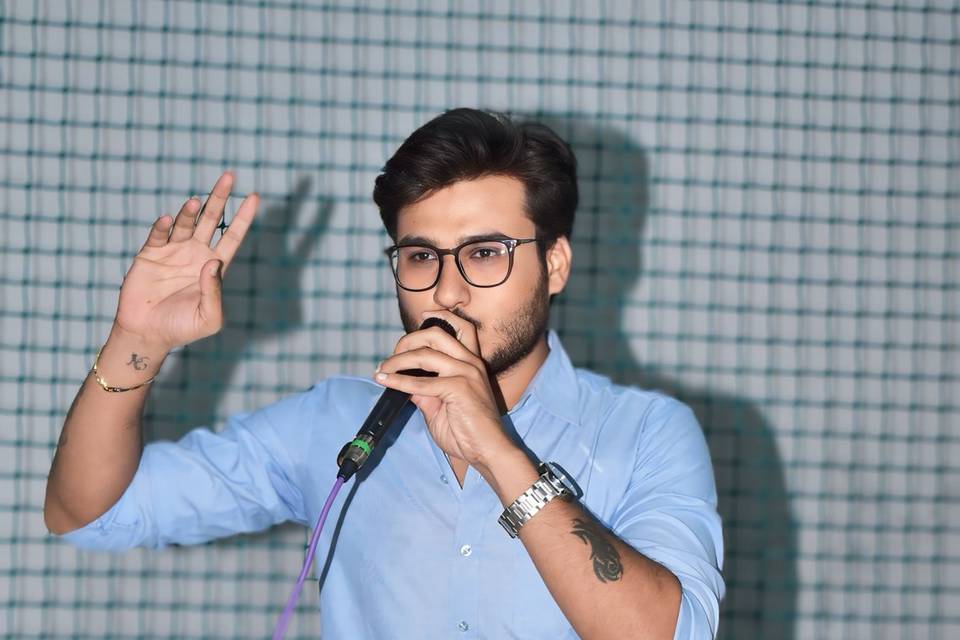 Anchor Arsh Soni