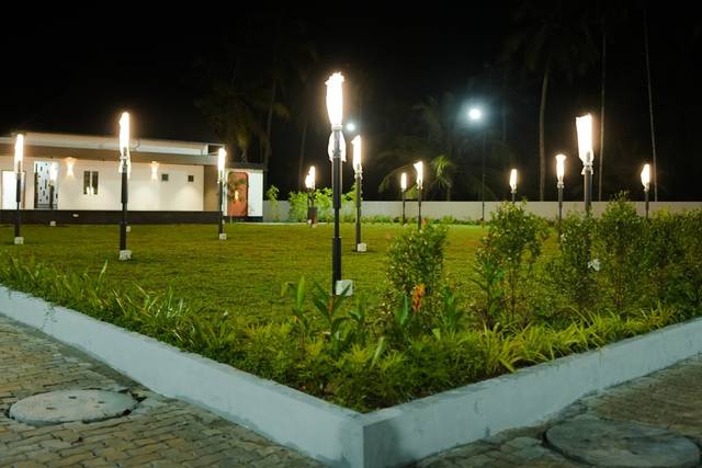 Lawn area