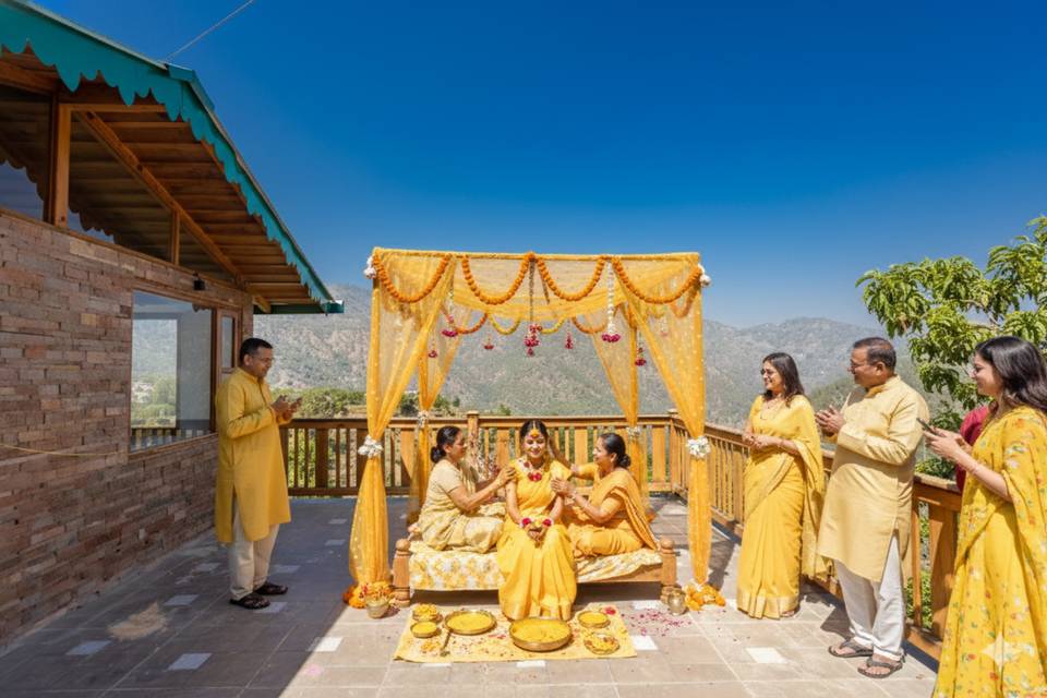 Haldi decor