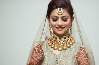 Ayushi Beauty Parlour, Firozabad