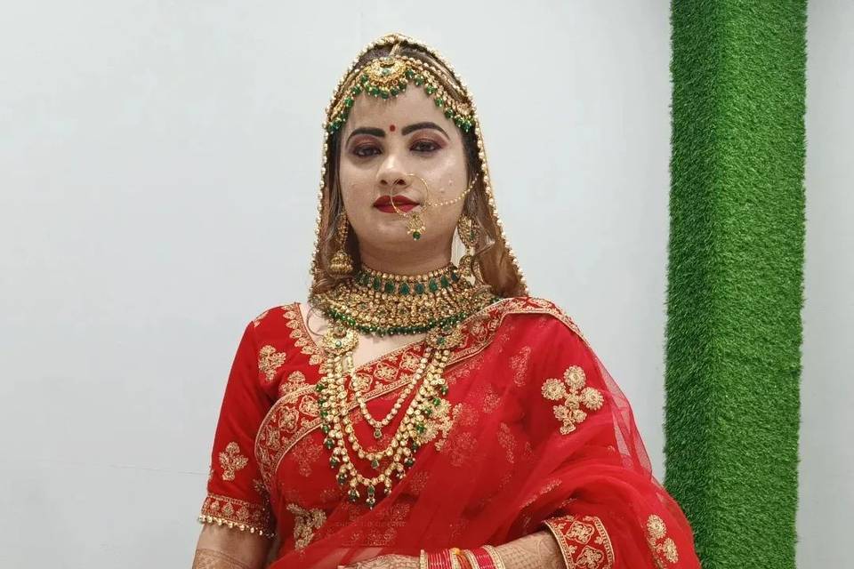 Bridal makeup