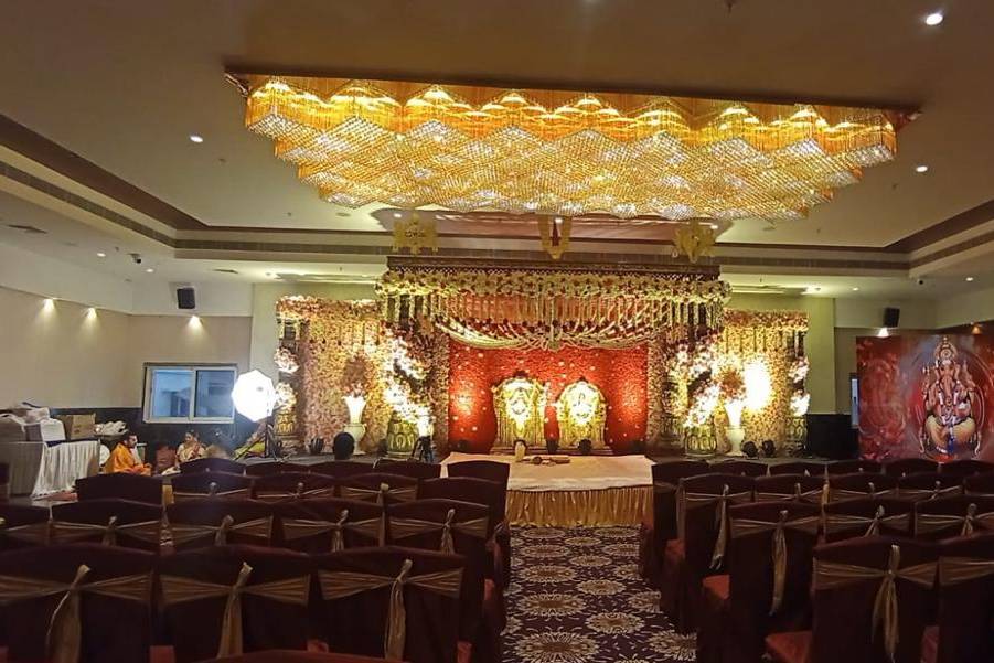 IRIS BANQUET WEDDING SETUP