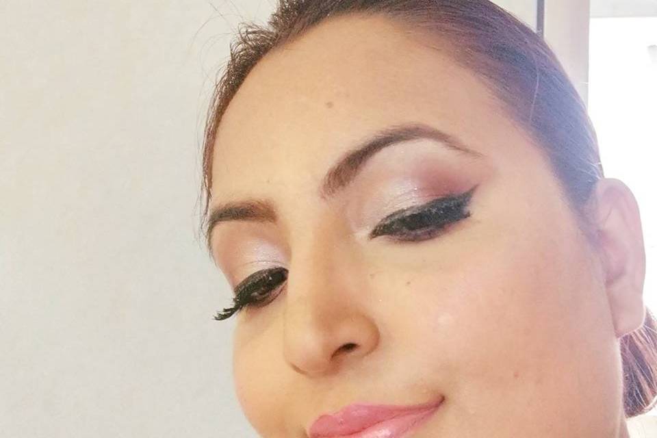 Party makeup