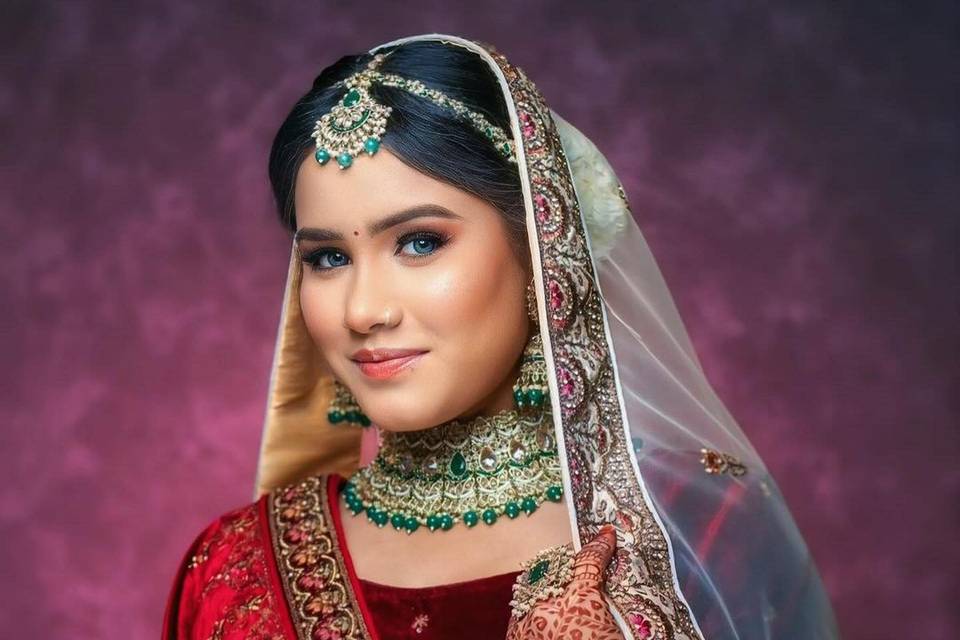 Bridal makeup