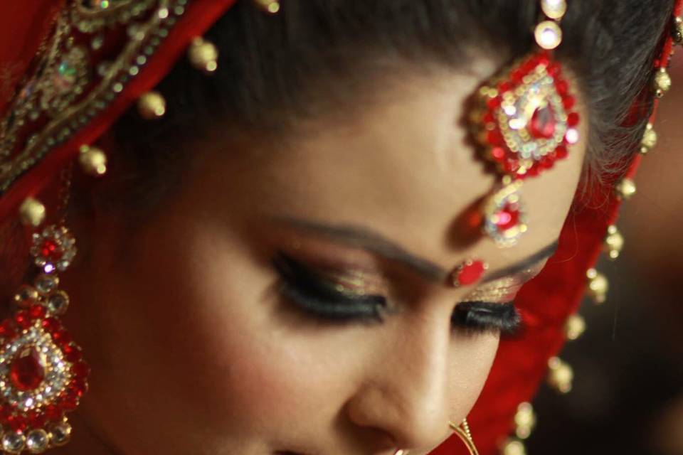 Bridal makeup