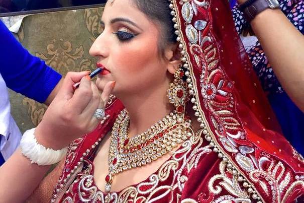 Bridal makeup