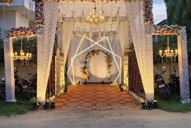 Entrance decor