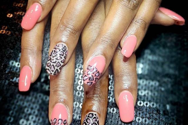 10+ Easy and Gorgeous Wedding Nail Art Design Ideas for the Indian Bride! |  Bridal Look | Wedding Blog