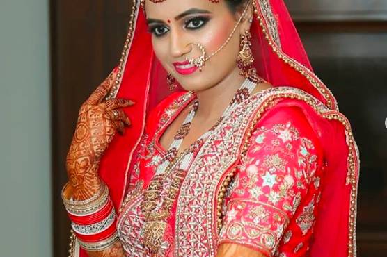 Bridal makeup