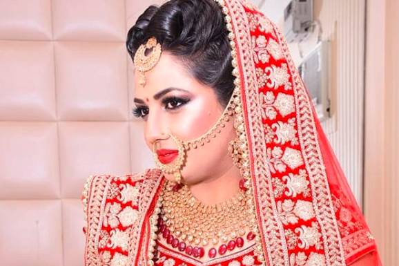 Bridal makeup