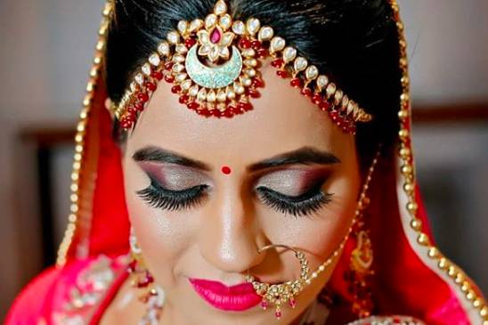 Bridal makeup