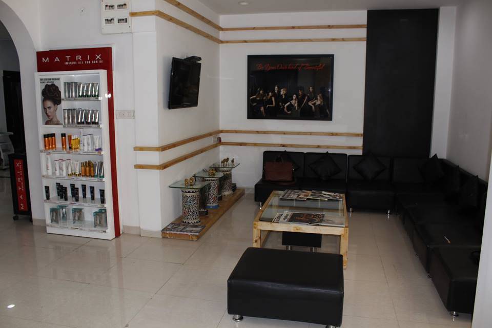 Matrix Beauty Sutra, Saket Nagar