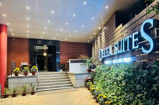 Delta Suites