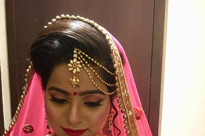 Bridal makeup