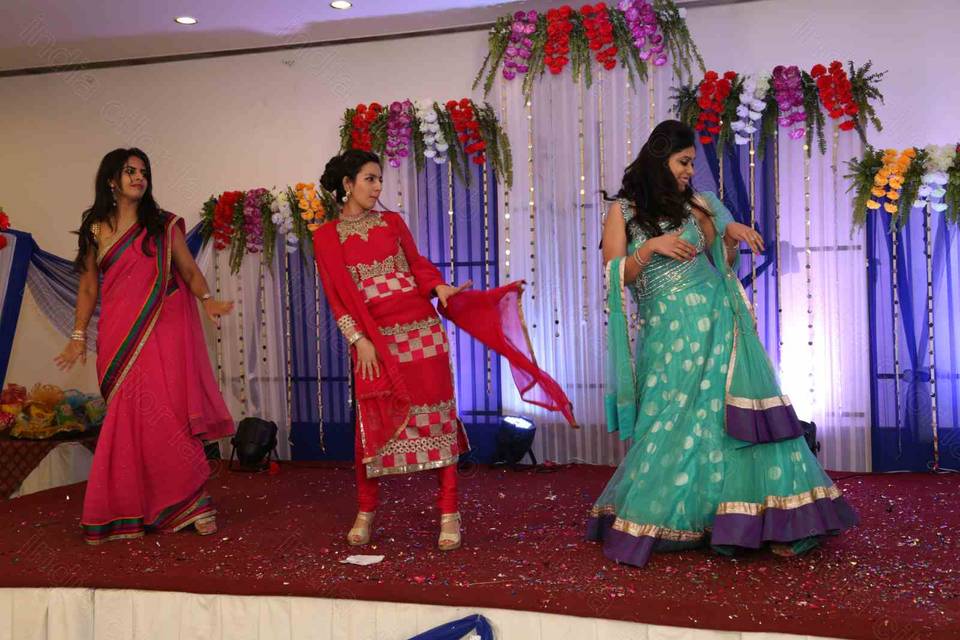 Twists n Turns Events & Wedding Choreography