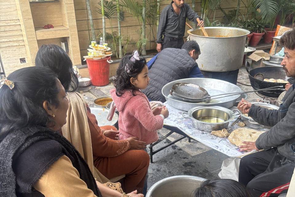 Bhandara desi ghee halwa