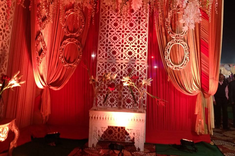 Entrance decor