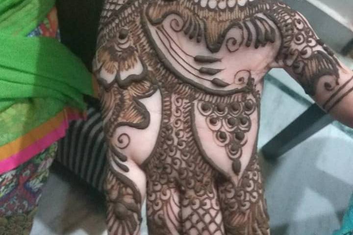 Monu Mehandi Arts