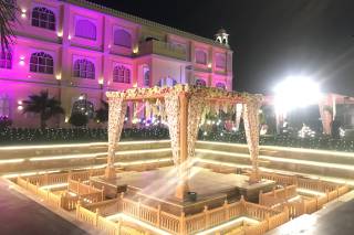 Hari Mahal Resort