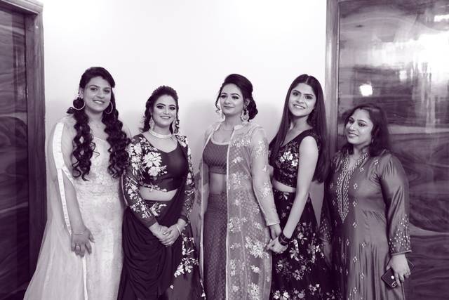 Bride and bridesmaids
