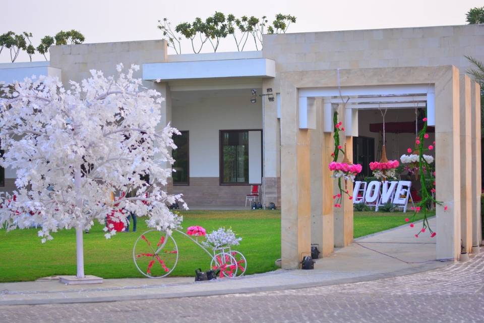 Outdoor wedding setup