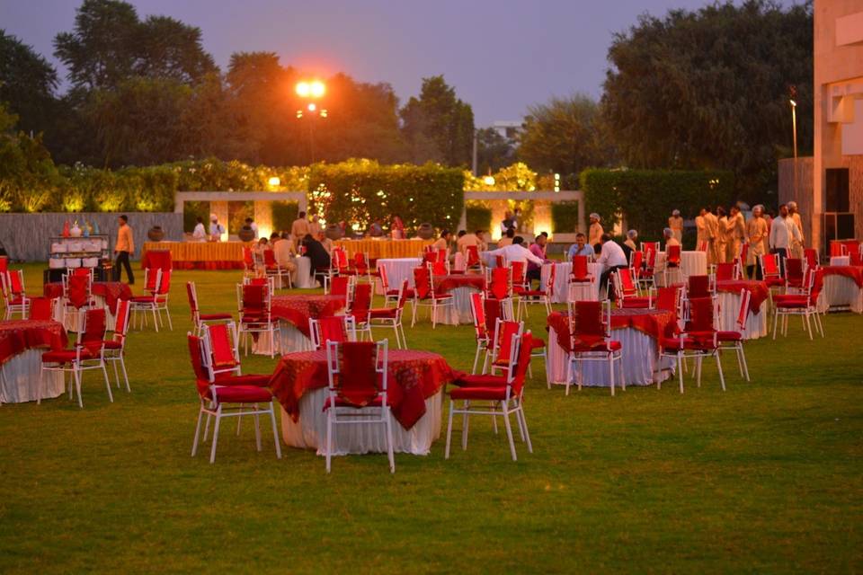 Outdoor wedding setup