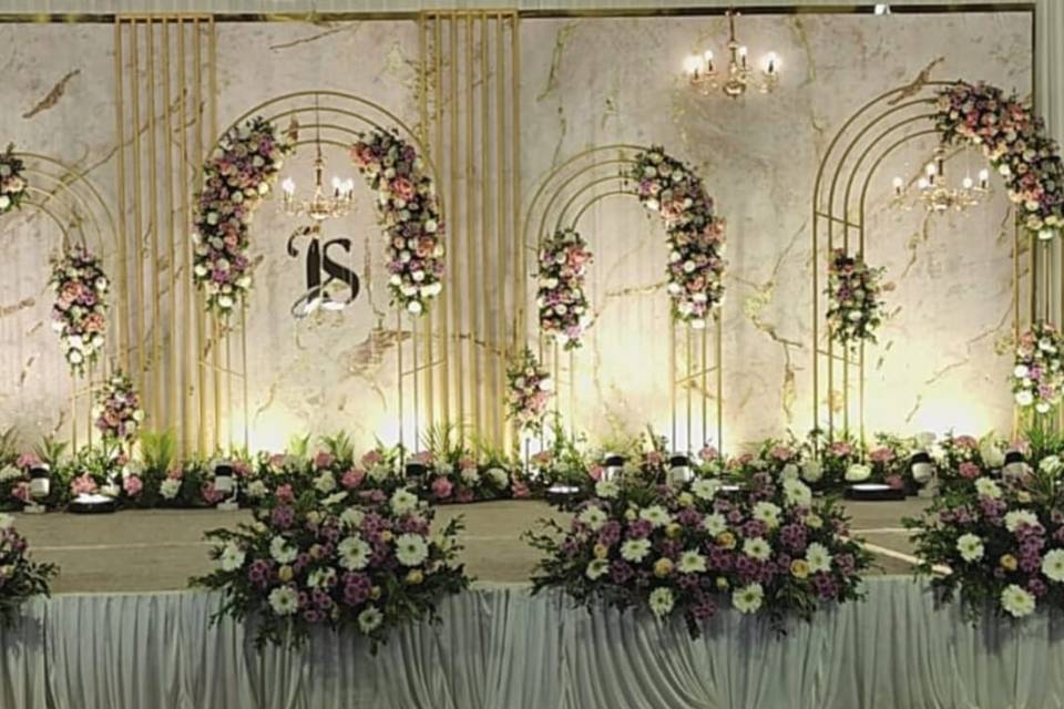 Stage decor