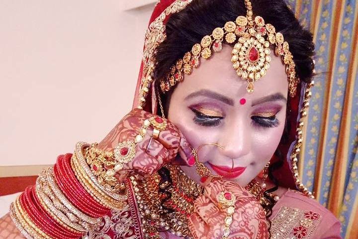 Bridal makeup