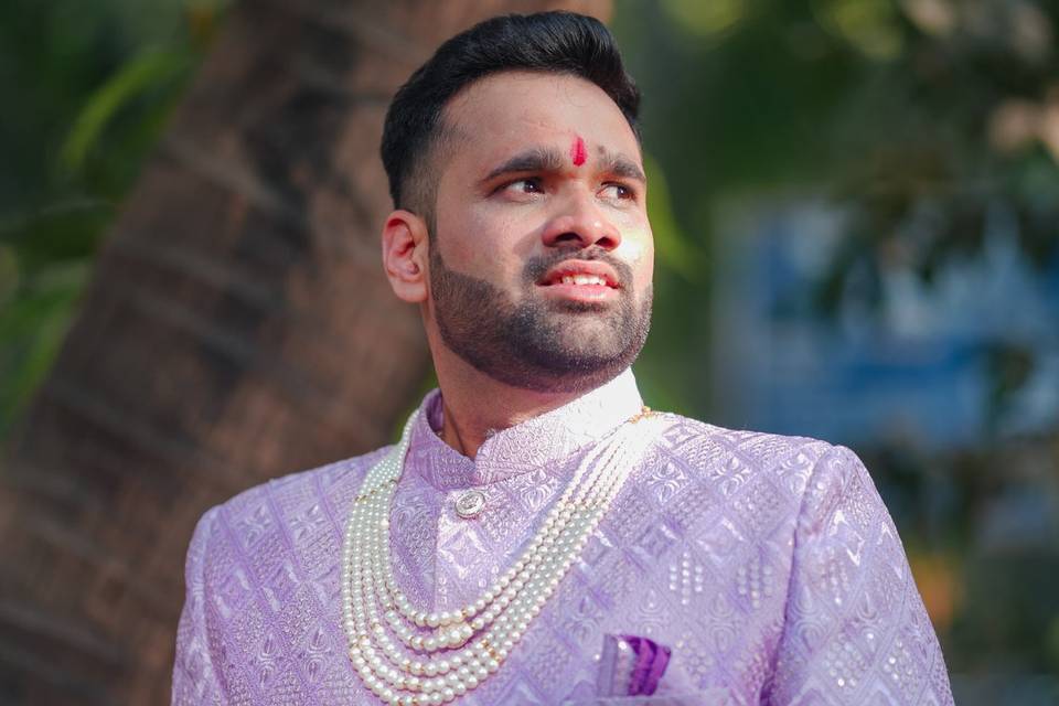 Groom