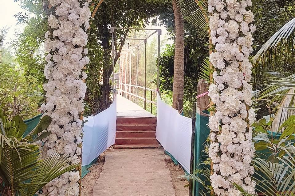 Entrance decor