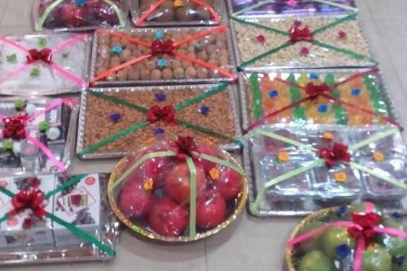 Dry fruit and decorative trays
