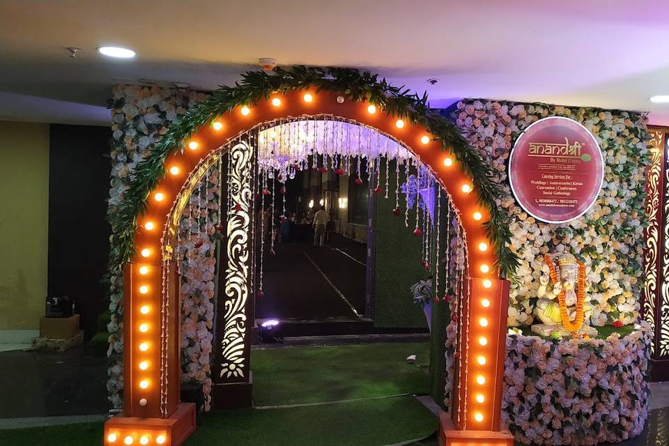 Entrance Decor