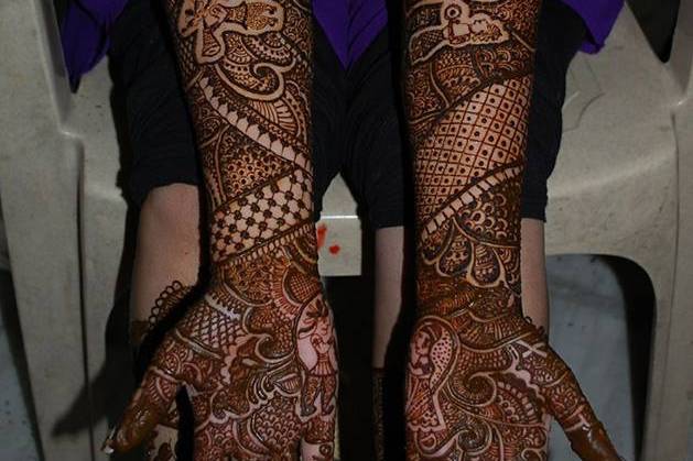 Sumit Mehendi Artist